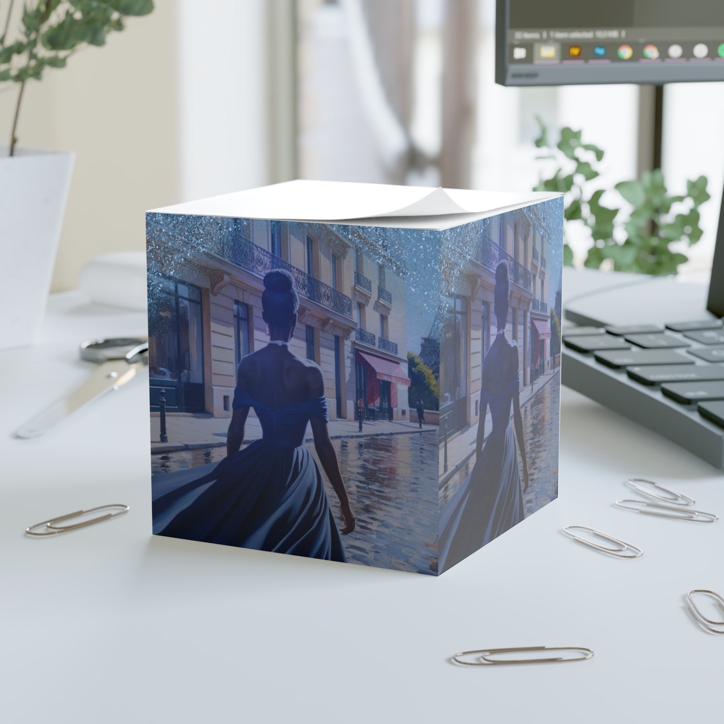 Parisian Stroll (Blue Gown) Note Cube
