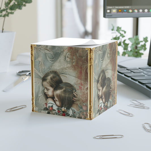 Charming Embrace Note Cube