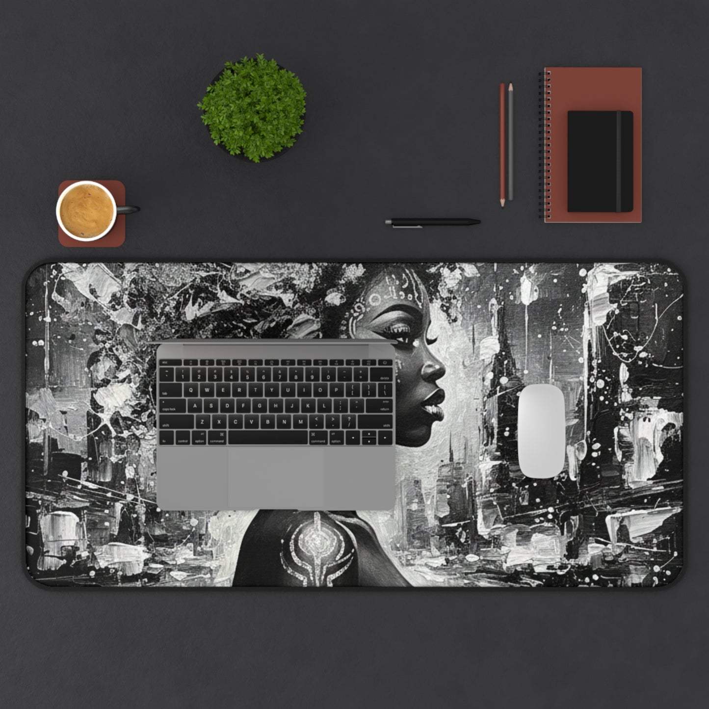 Glam Girl (Silver/Black) Desk Mat